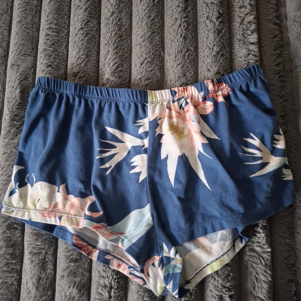 Floral Print Women's Sleep Shorts And Top Set